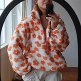 Orange-Weiß