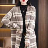 Beige-Kamel