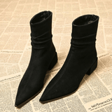 Schwarz